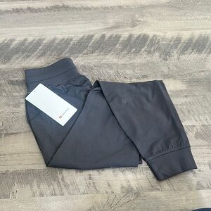 Lululemon ready to rulu jogger